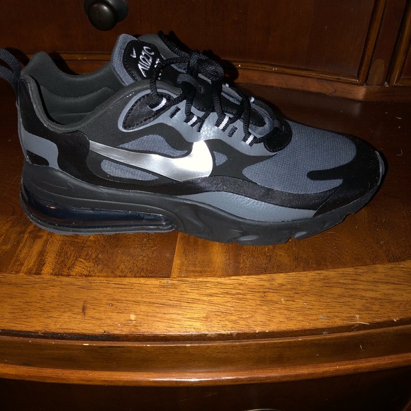 Airmax 270 react size 10